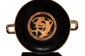 Il Museo Civico Archeologico di Sarteano accoglie la kylix di Kleophrades